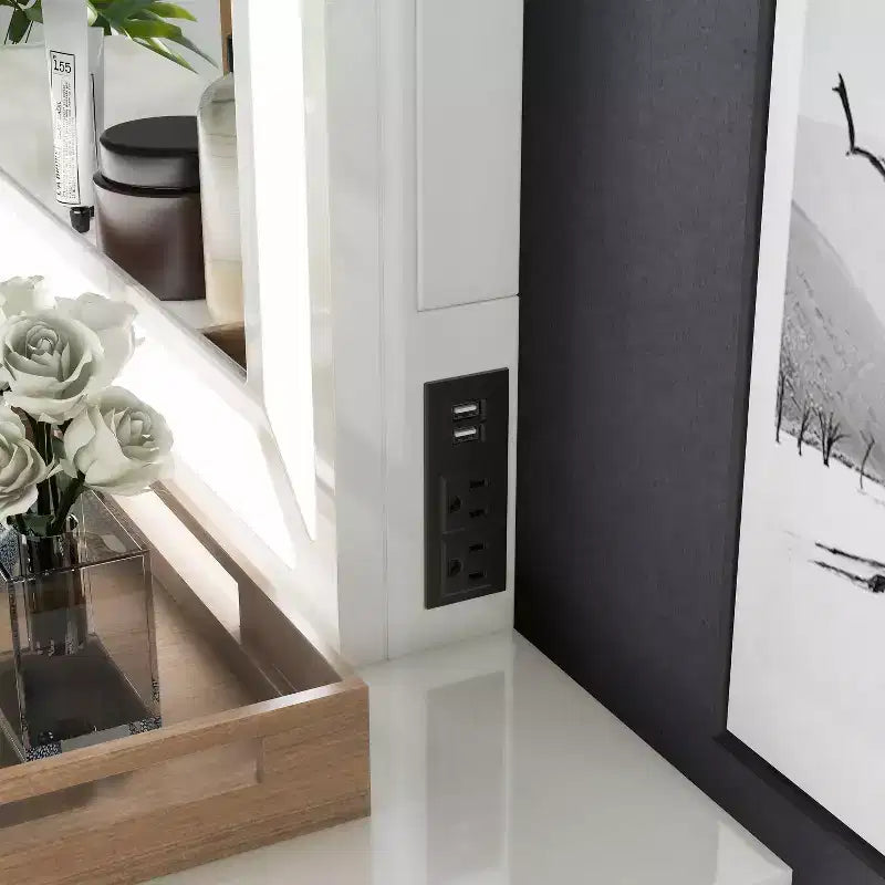 Specchio Contemporaneo con Luce Led e Spina USB Bianco Luminoso - HOMES: Inside + Out