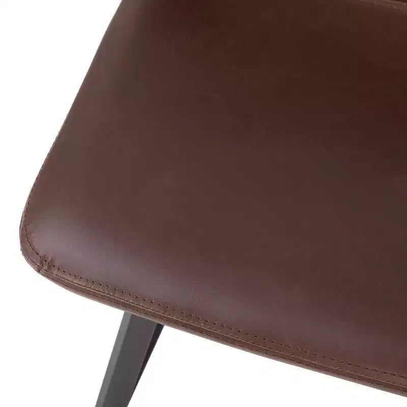 Set di due sgabelli da bar moderni imbottiti da 24", telaio in metallo opaco e piedini in plastica
